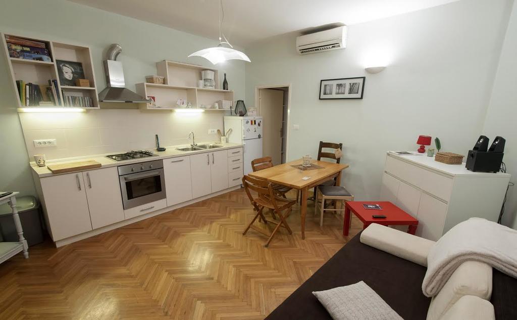 Apartment Sunny